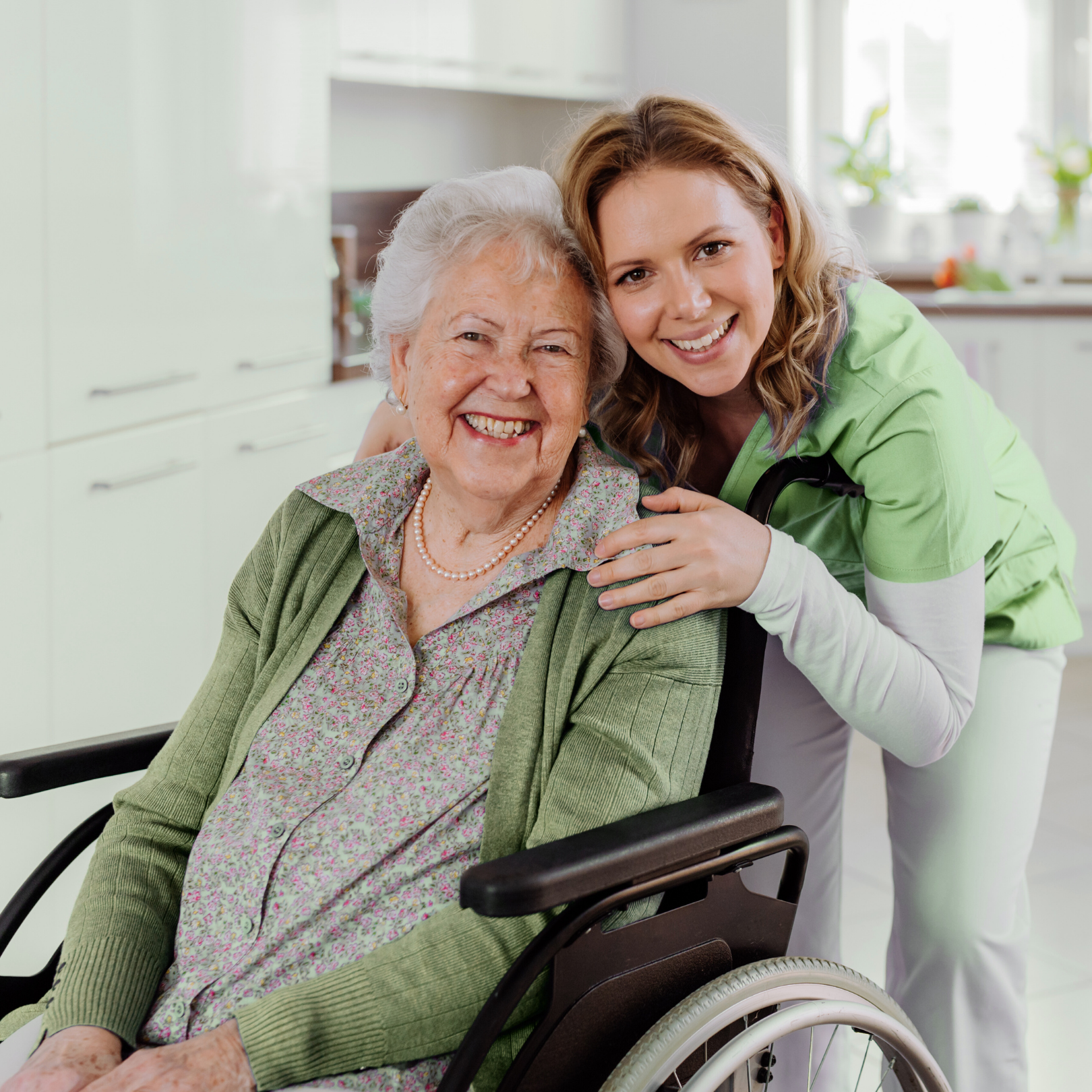 Senior receiving comfort care at home