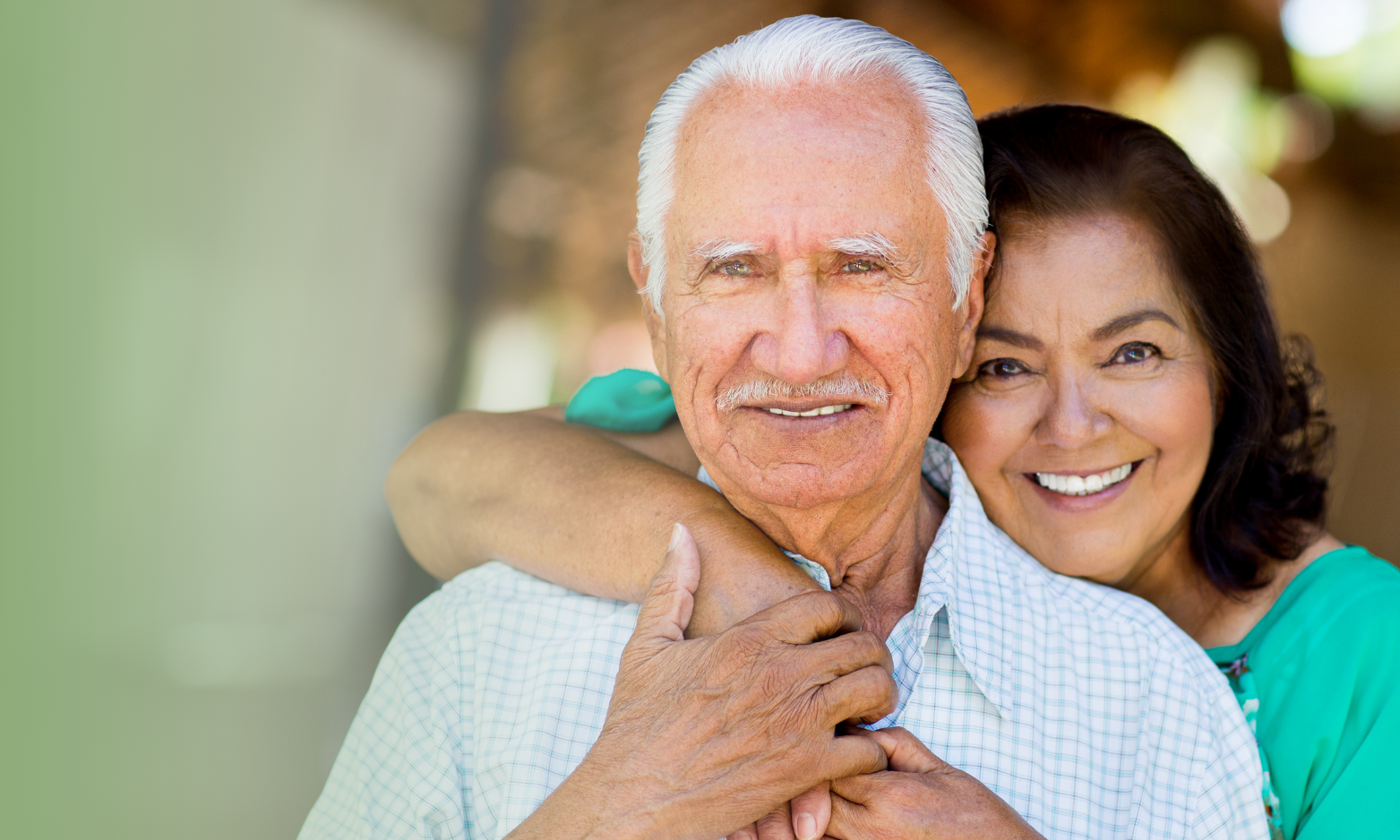 Active seniors enjoying amenities at an independent living community